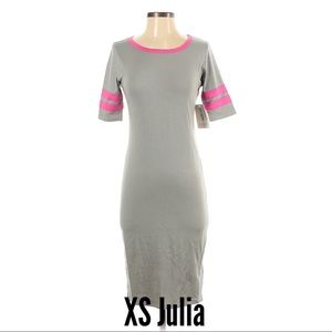 LuLaRoe Julia dress